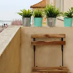 Watermark Surf House Espinho Espinho